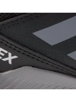 Adidas Chaussures Terrex Mid Gtx K GORE-TEX EF0225 Noir Couleur Noir 13 Adidas Chaussures Terrex Mid Gtx K GORE-TEX EF0225 Noir Couleur Noir -Chaussures de trekking Soldes adidas chaussures terrex mid gtx k gore tex ef0225 noir 5