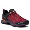 Salewa Chaussures de trekking Ws Mtn Trainer Lite 61364-6157 Rouge Couleur Rouge -Chaussures de trekking Soldes salewa chaussures de trekking ws mtn trainer lite 61364 6157 rouge